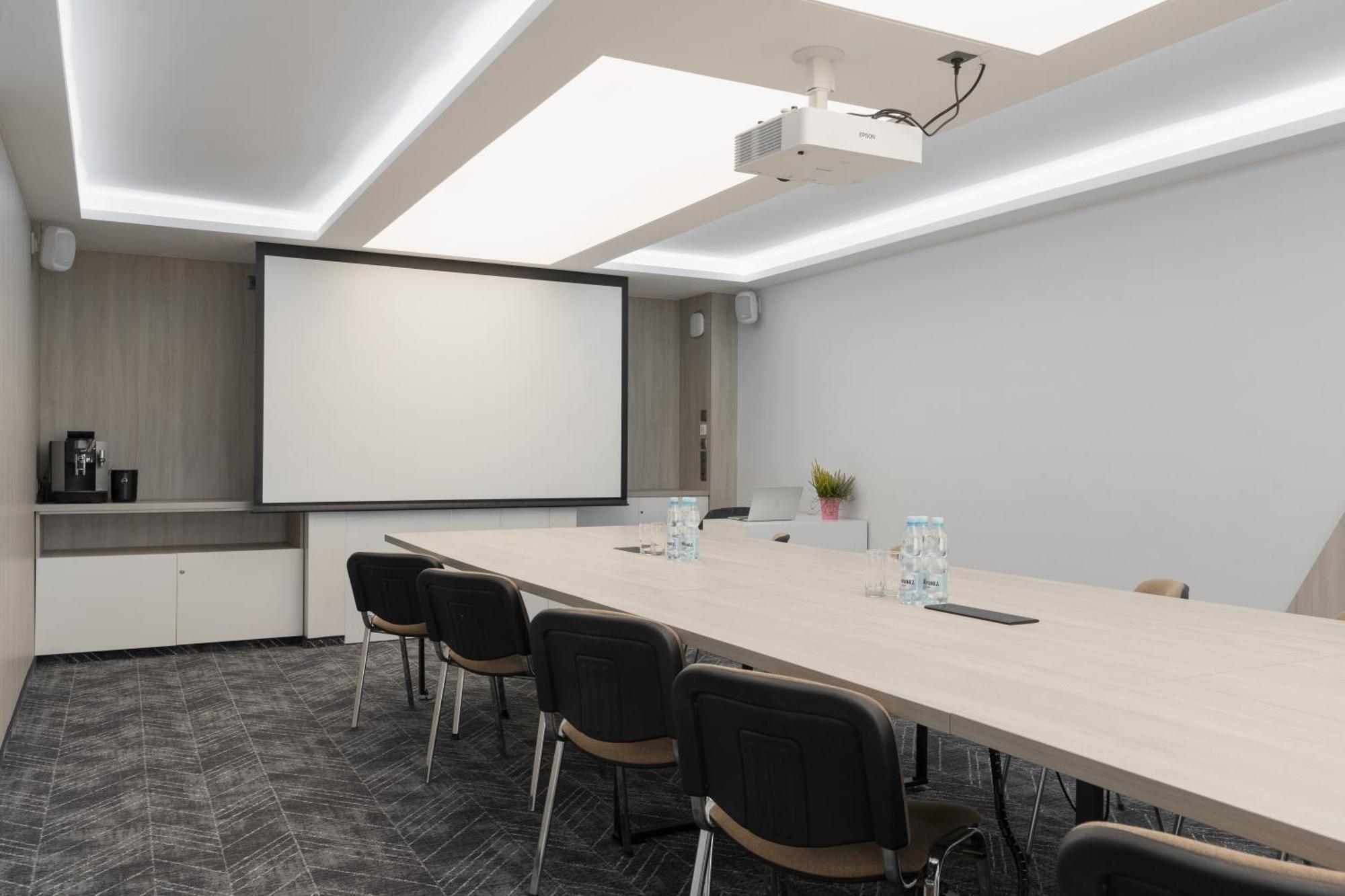 Hotel W Dobieszkowie Strykow Ngoại thất bức ảnh